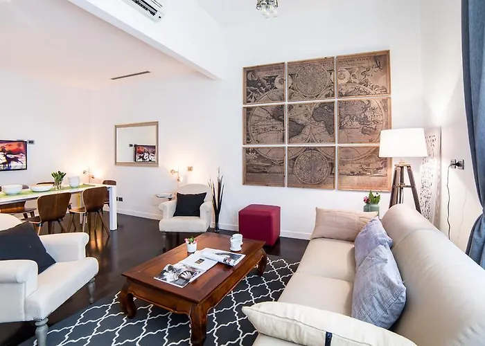 Rent In דירה