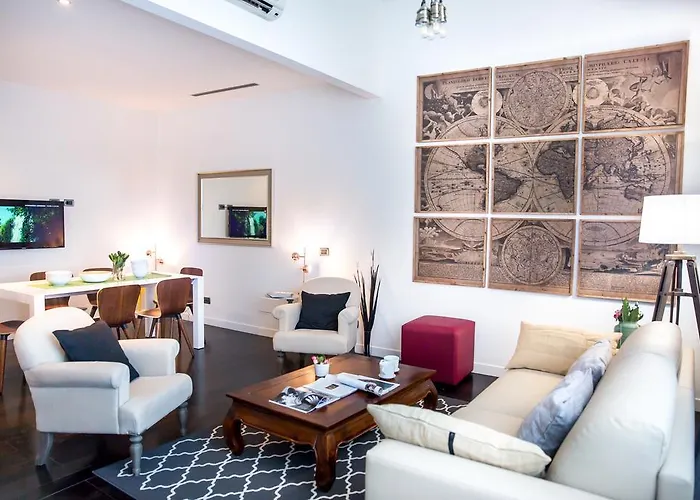 Rent In דירה רומא